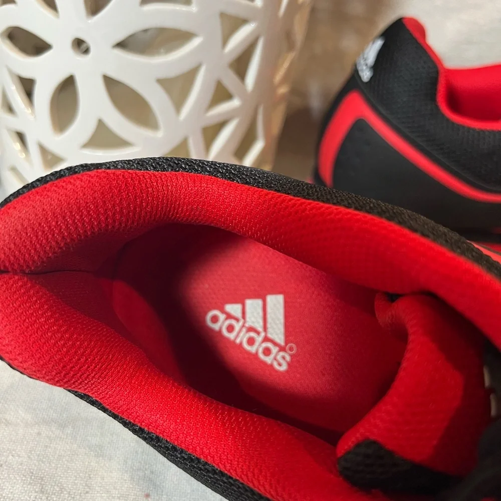 Adidas Men's Black and Red Powerlift Sneakers - Picture 9 of 10